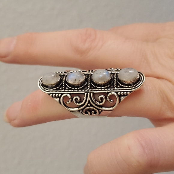 New Rainbow Moonstone 925 Silver Statement Ring. - Picture 6 of 8